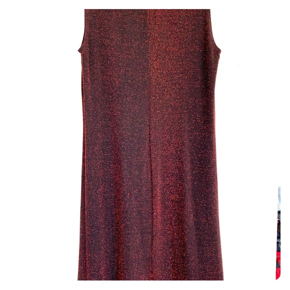 shimmery red and black dress - Picture 3 of 5